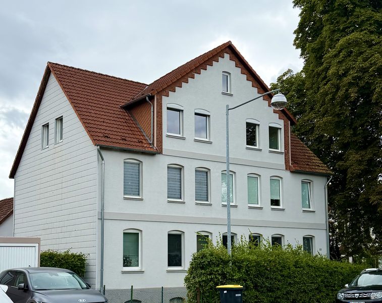 3-Zimmer-Wohnung, Nähe Flughafen und S-Bahn